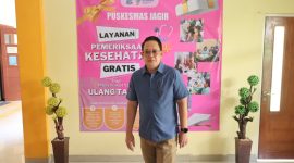 Penjabat (Pj) Gubernur Jawa Timur, Adhy Karyono, melakukan kunjungan ke Puskesmas Jagir, Kota Surabaya, dalam rangka memastikan kesiapan fasilitas kesehatan tersebut menjelang launching Program Kesehatan Gratis yang akan diresmikan oleh Presiden Republik Indonesia, Prabowo Subianto, pada 10 Februari 2025. Foto: Ryanda.