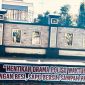 Salah satu spanduk yang dibentang LBH Taretan Legal Justika