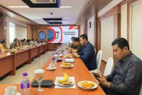 Momen diskusi di UTM, membahas Provinsi Madura  didorong segara naik meja Presiden Prabowo Subianto.
