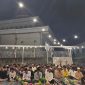 Sejumlah warga yang sedang melakukan istghasah. (Foto: Doc.  TimesIN).