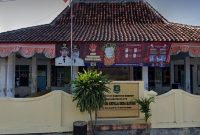 ket. Foto; Balai desa Kapedi