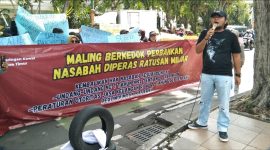Jaka Jatim saat melakukan demo.