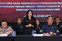 Konferensi Pers Bareskrim Polri, prihal keaslian ijazah Joko Widodo