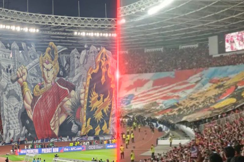 Foto : Koreografi La Grande Indonesia & Ultras Garuda Indonesia 
(Indonesia vs China) Dalam Ajang Kualifikasi Piala Dunia Zona Asia 