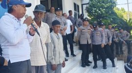 Foto : Massa Aksi Yayasan Tanah Leluhur (YTL) 