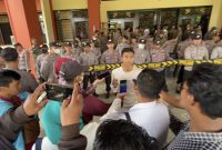 

Foto: Ali Rofiq, Wakil Ketua Dear Jatim Korda Sumenep 