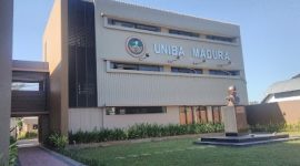 Foto : Kampus UNIBA Madura, saksi bisu skandal pungutan ilegal oleh oknum panitia Duta Kampus.