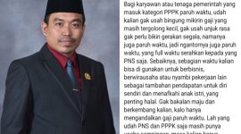 Foto: Wakil Ketua DPRD Kabupaten Sumenep, Indra Wahyudi, dan tangkapan layar unggahan Facebook miliknya yang menuai polemik publik setelah menyarankan PPPK paruh waktu tidak mempersoalkan gaji kecil dan diminta mencari pekerjaan sampingan.