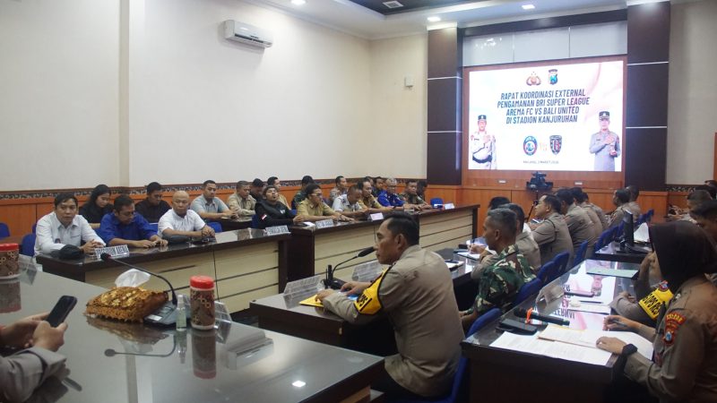 Rapat koordinasi eksternal pengamanan laga Arema FC kontra Bali United digelar di Mapolres Malang, Selasa (3/3/2026). (Dokumentasi: Polres Malang)
