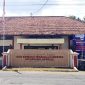 Foto: Kantor Dinas Kesehatan, Pengendalian Penduduk, dan Keluarga Berencana Kabupaten Sumenep yang menjadi sorotan aktivis Dear Jatim terkait dugaan persoalan pengelolaan anggaran dan hak pegawai