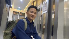 Foto: Muhammad Sutrisno, aktivis Dear Jatim, setelah dimintai keterangan oleh penyidik di Polda Jawa Timur terkait laporan dugaan korupsi PUTR Sumenep.