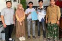 Foto; Ketua DPW FKMSB Pamekasan bersama jajaran pengurus secara resmi mengaktifkan kembali (merevitalisasi) DPK FKMSB Pantura dalam kegiatan kaderisasi di Waru Kopi ID, Pamekasan. Momentum ini menandai kebangkitan kembali organisasi yang sempat fakum, sekaligus memperkuat komitmen dalam pengembangan kader dan pengabdian di wilayah Pantura.