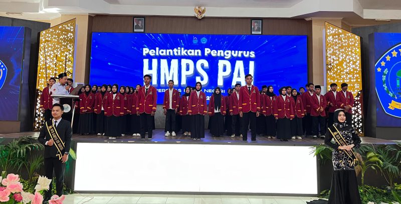 Foto; Pengurus HMPS Pendidikan Agama Islam (PAI) UIN Madura masa bakti 2026–2027 resmi dilantik di Auditorium Pusat UIN Madura.