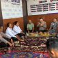 Foto: Kapolresta Sumenep Kombes Ariek Indra Sentanu saat bersilaturahmi dan berdiskusi dengan pengurus Serikat Media Siber Indonesia (SMSI) Kabupaten Sumenep.