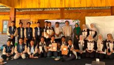 Foto: Mahasiswa KKN UIN Madura Posko 12 bersama peserta seminar di Desa Klompang Barat.