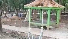 Keterangan Foto: Gazebo atau tempat bersantai yang disediakan pengelola di kawasan Wisata Olbak, Desa Jukong-Jukong, Kecamatan Kangayan, Kepulauan Kangean, Sumenep.