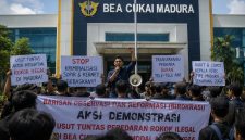 Gambar ilustrasi Rencana aksi ke BC Madura terkait penanganan kasus Penangkapan Rokok Bodong yang berakibat tersangkanya dua Orang sopir dan kernet sementara oknum yang diduga pengendali masih bersetatus sebagai saksi